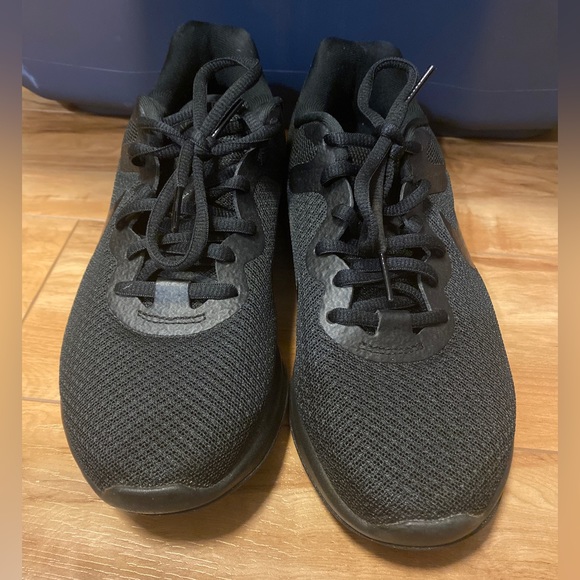 Black Nike Womens Revolution 6 Next Nature Running Shoes - Picture 6 of 8